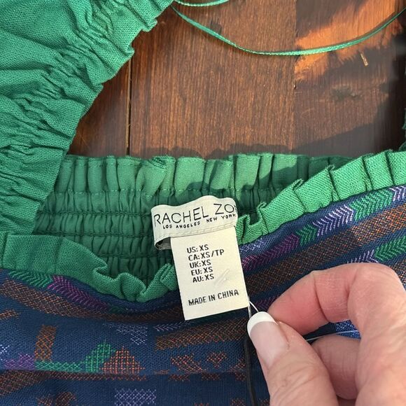 NWT Rachel Zoe Ruffle Shoulder Crop Top Size XS - Picture 8 of 10